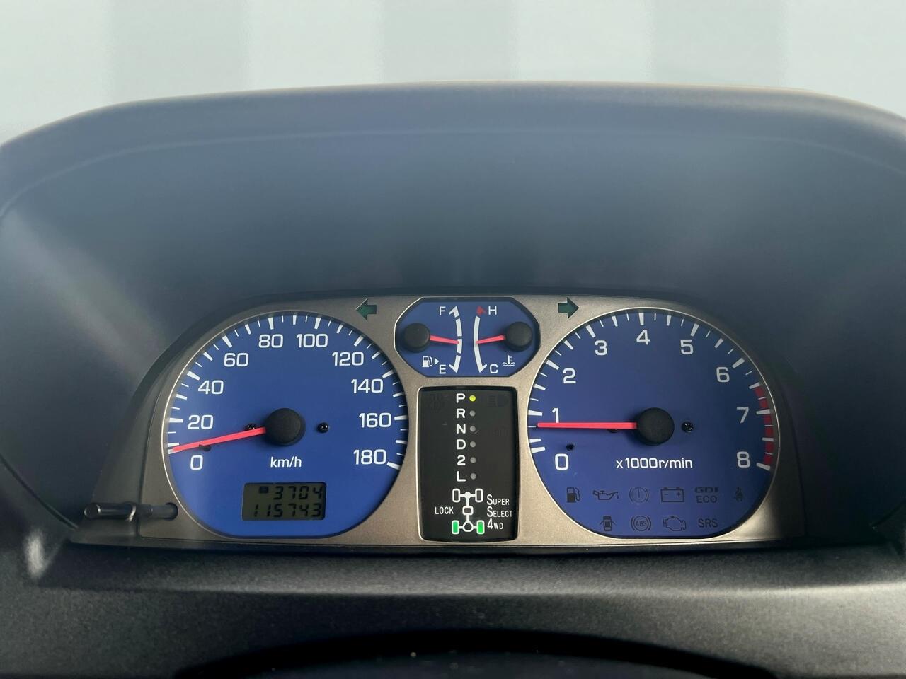 Mitsubishi Pajero  1998