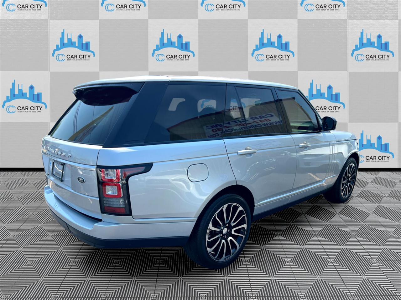 Land Rover Range Rover Supercharged 2015