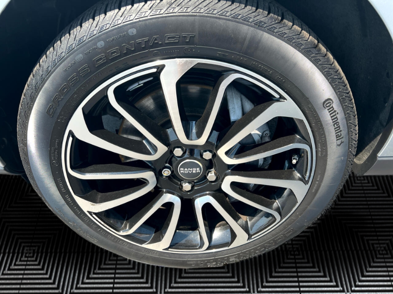 Land Rover Range Rover Supercharged 2015