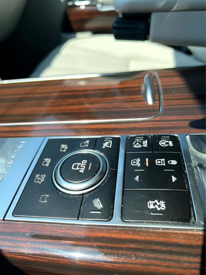 Land Rover Range Rover Supercharged 2015