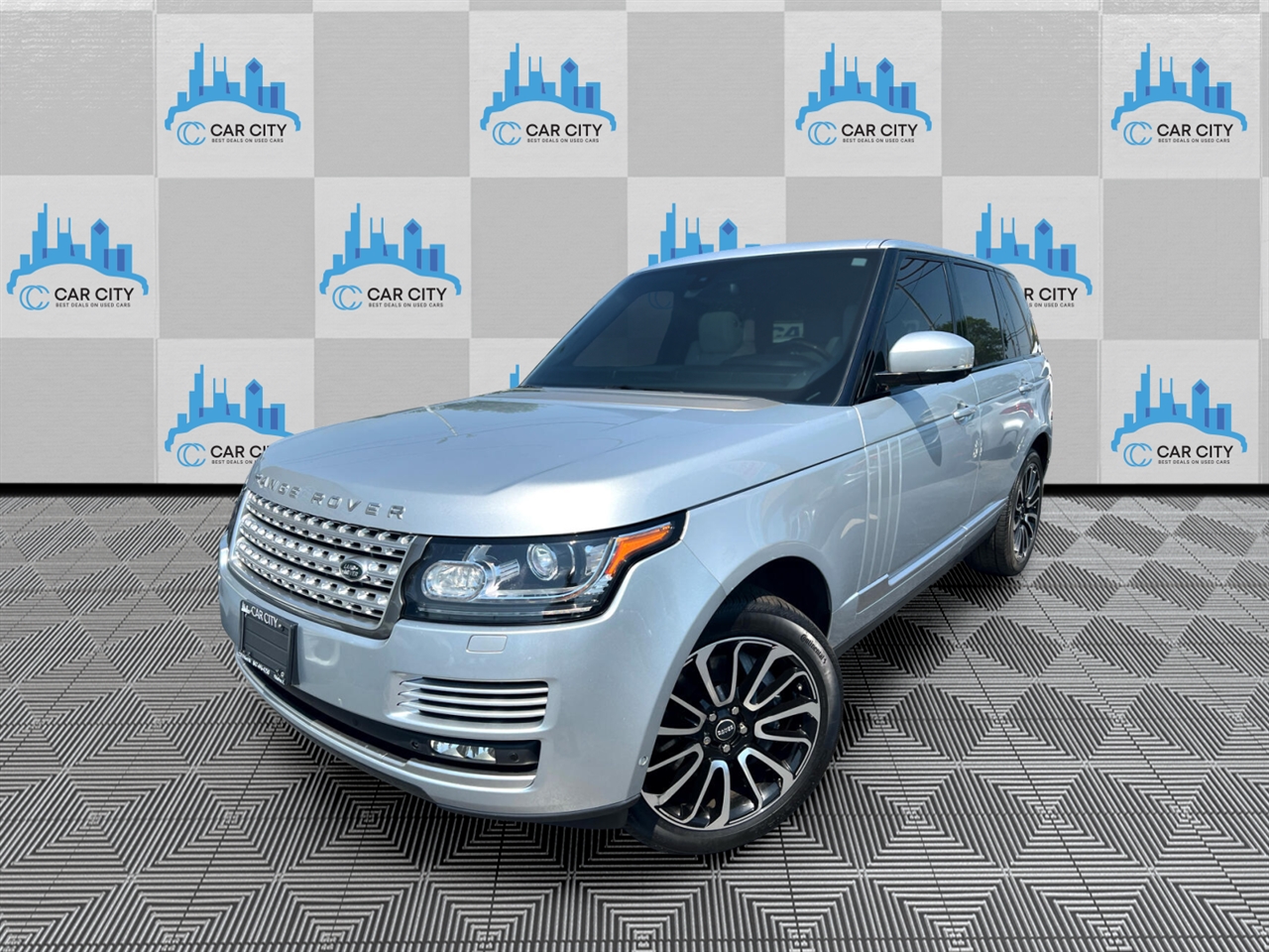 Land Rover Range Rover Supercharged 2015