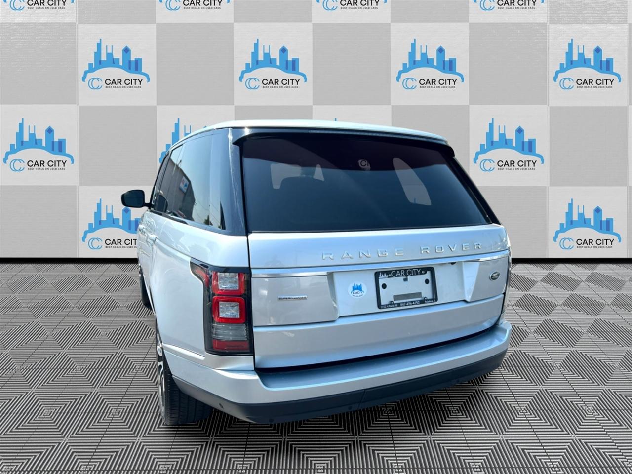 Land Rover Range Rover Supercharged 2015