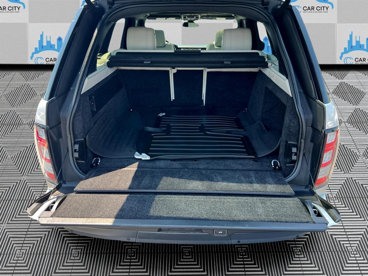 Land Rover Range Rover Supercharged 2015