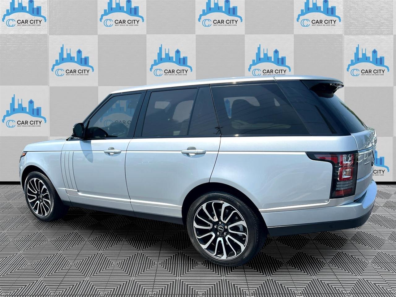 Land Rover Range Rover Supercharged 2015