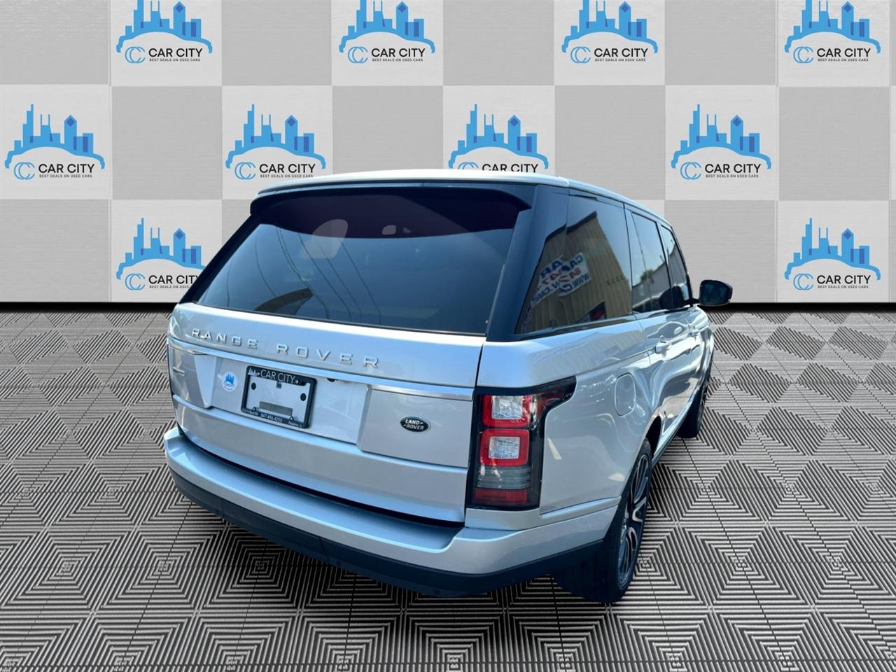 Land Rover Range Rover Supercharged 2015