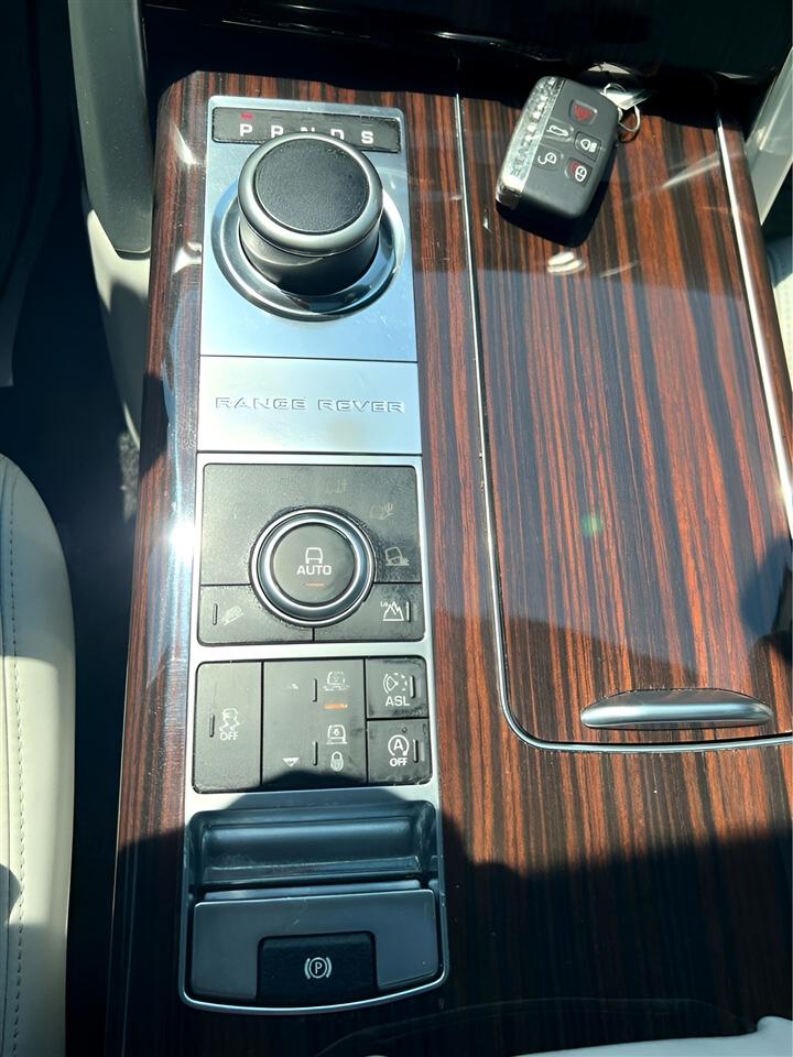 Land Rover Range Rover Supercharged 2015