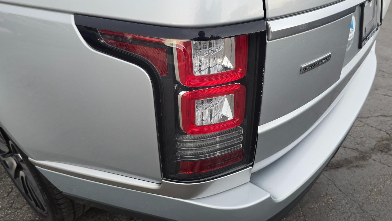 2015 Land Rover Range Rover Supercharged - Photo 25