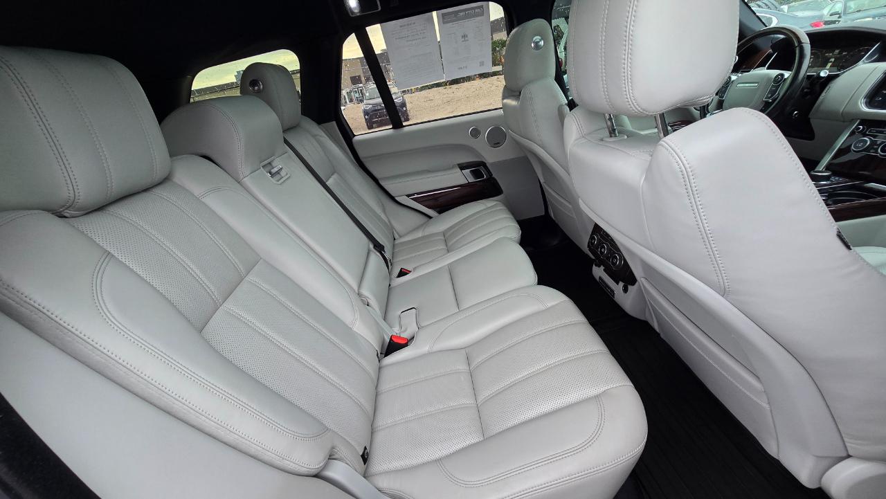 2015 Land Rover Range Rover Supercharged - Photo 45