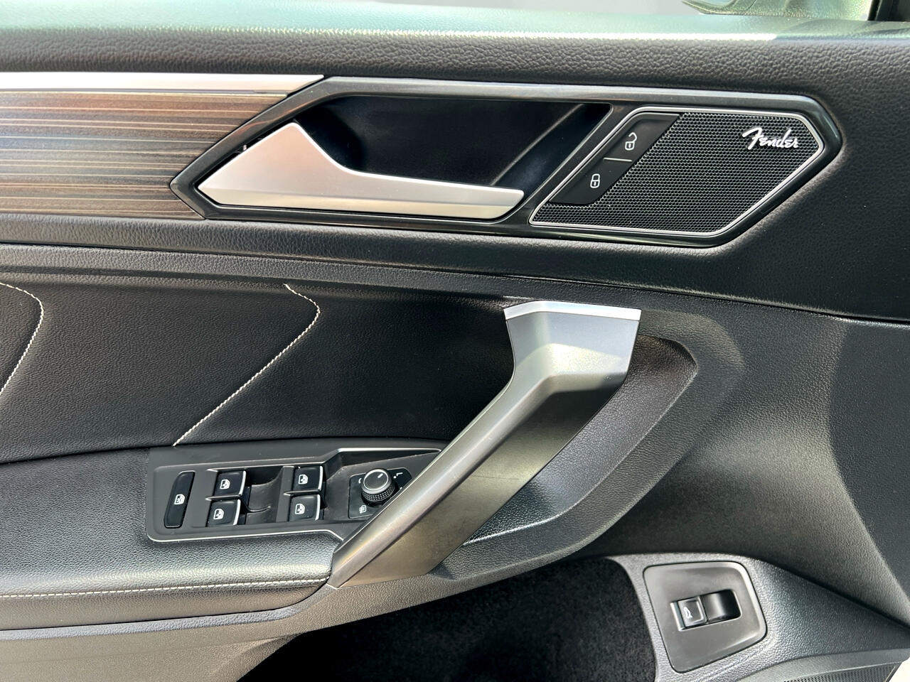 Volkswagen Tiguan SEL R-Line 4MOTION 2022