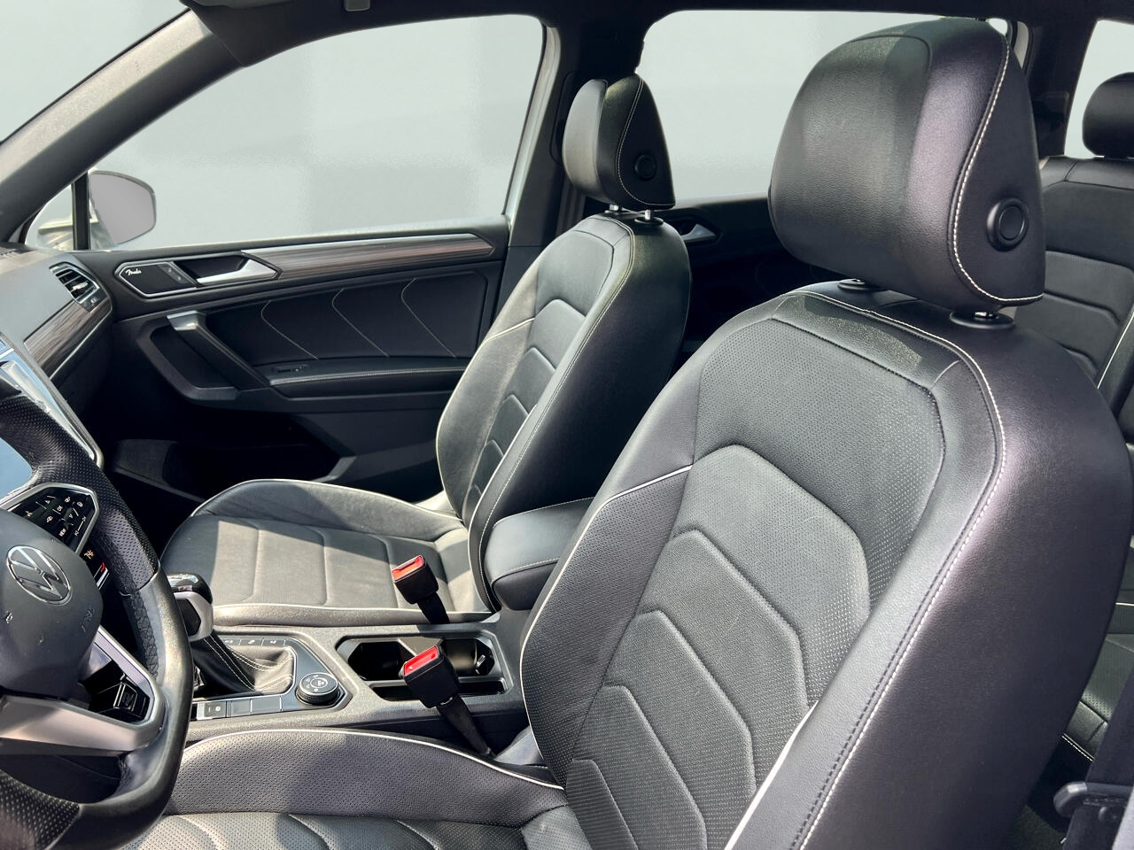 Volkswagen Tiguan SEL R-Line 4MOTION 2022