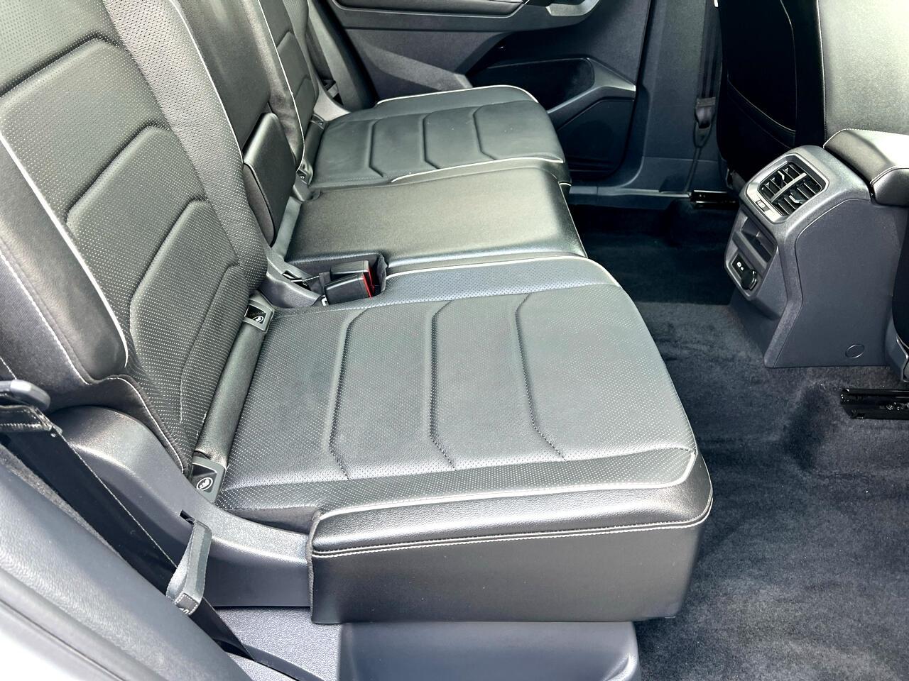 Volkswagen Tiguan SEL R-Line 4MOTION 2022