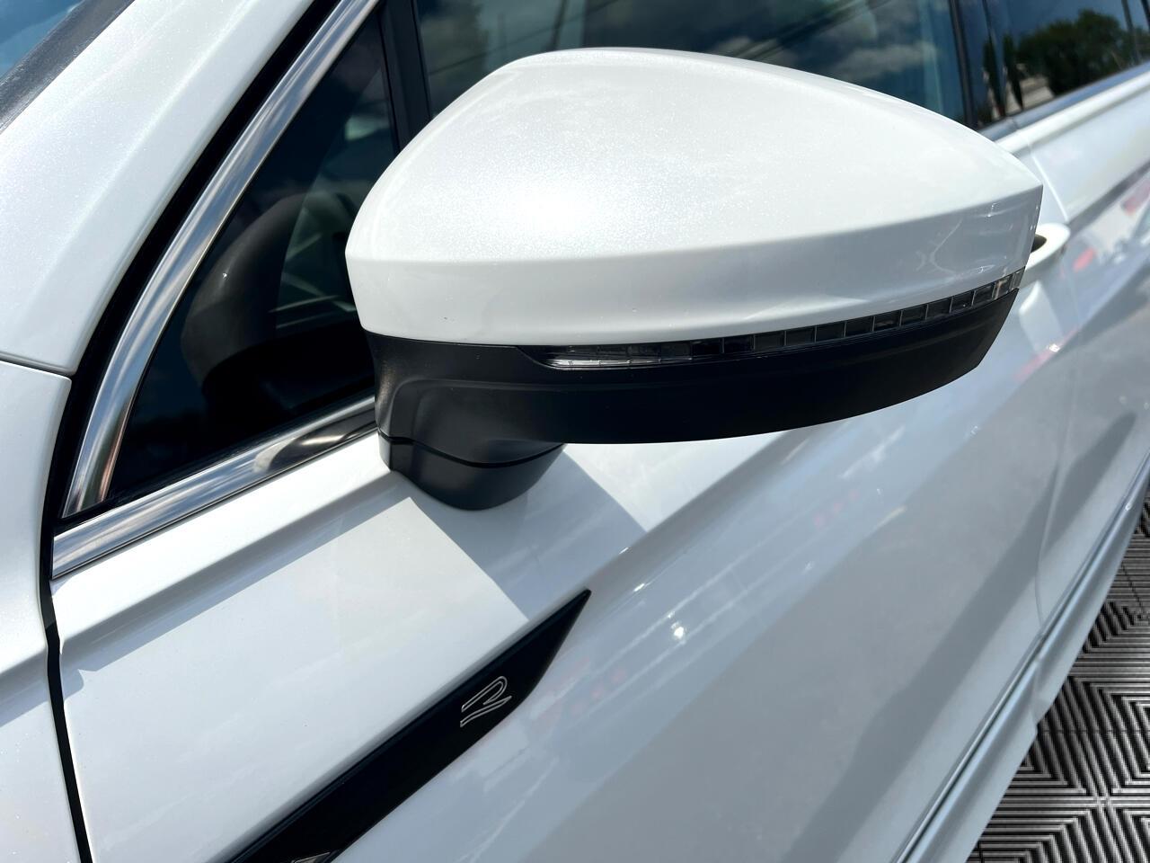 Volkswagen Tiguan SEL R-Line 4MOTION 2022