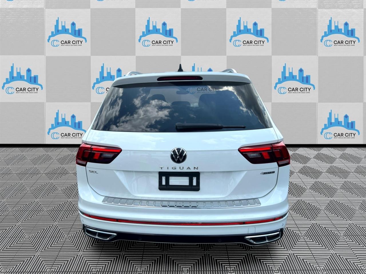 Volkswagen Tiguan SEL R-Line 4MOTION 2022