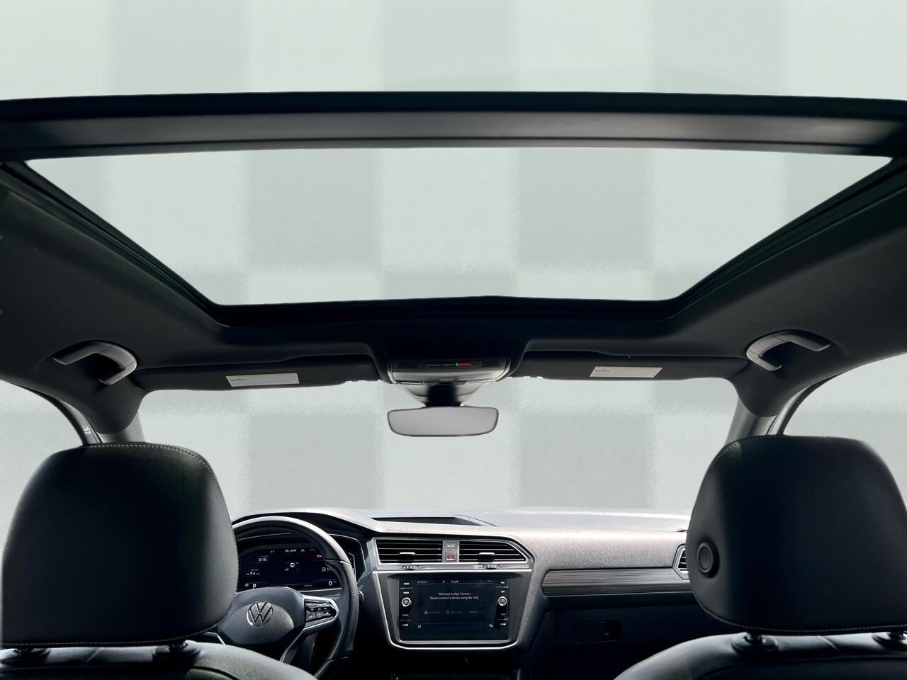 Volkswagen Tiguan SEL R-Line 4MOTION 2022