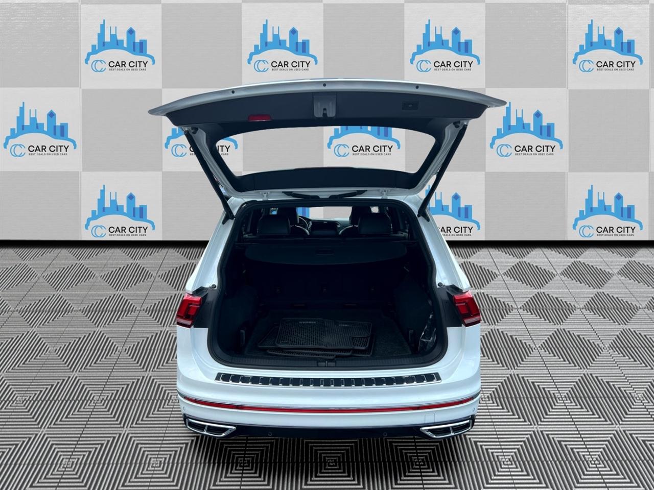 Volkswagen Tiguan SEL R-Line 4MOTION 2022