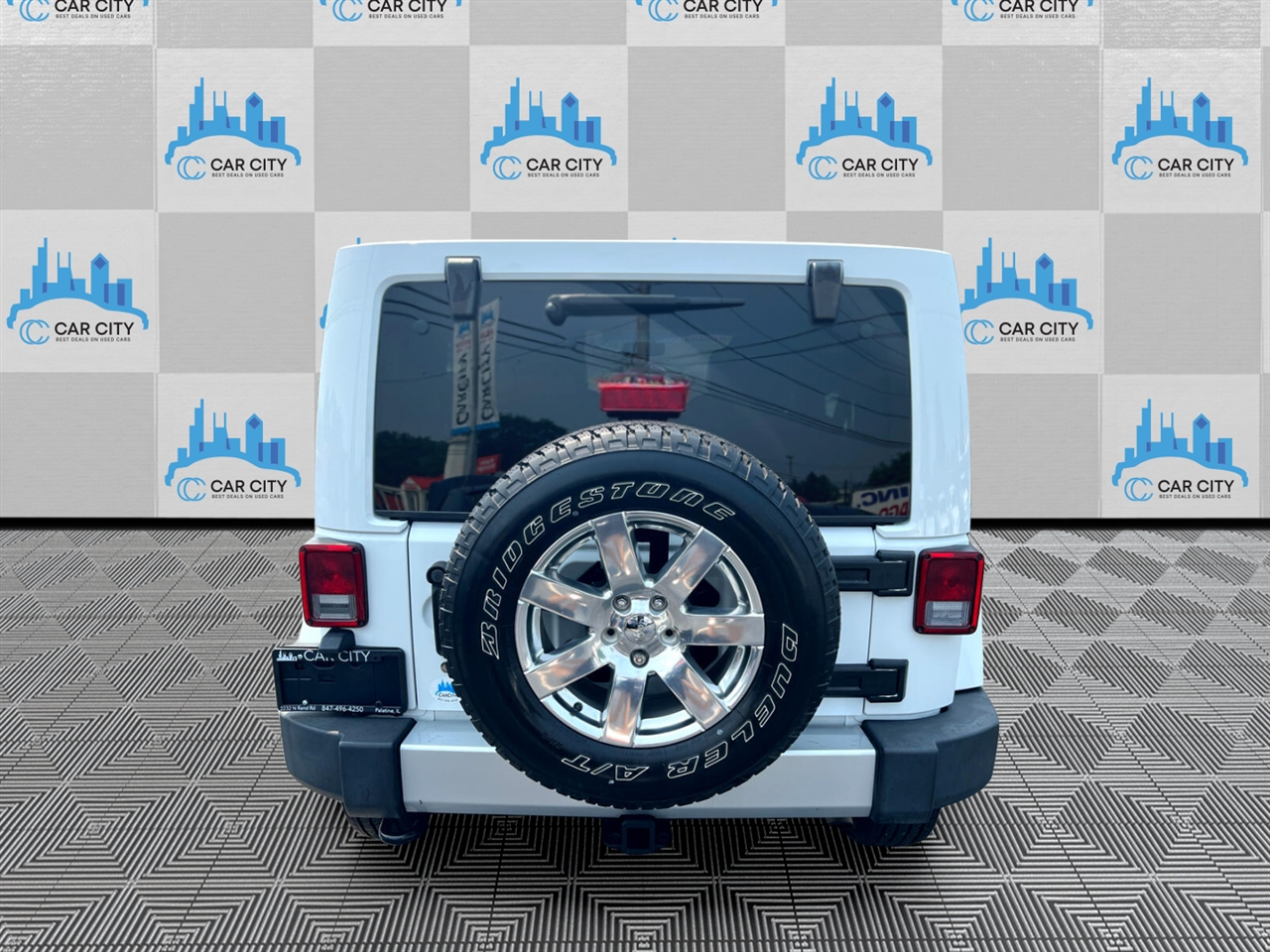 Jeep Wrangler Unlimited Sahara 4WD 2015