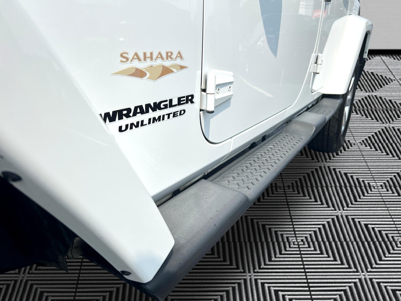 Jeep Wrangler Unlimited Sahara 4WD 2015