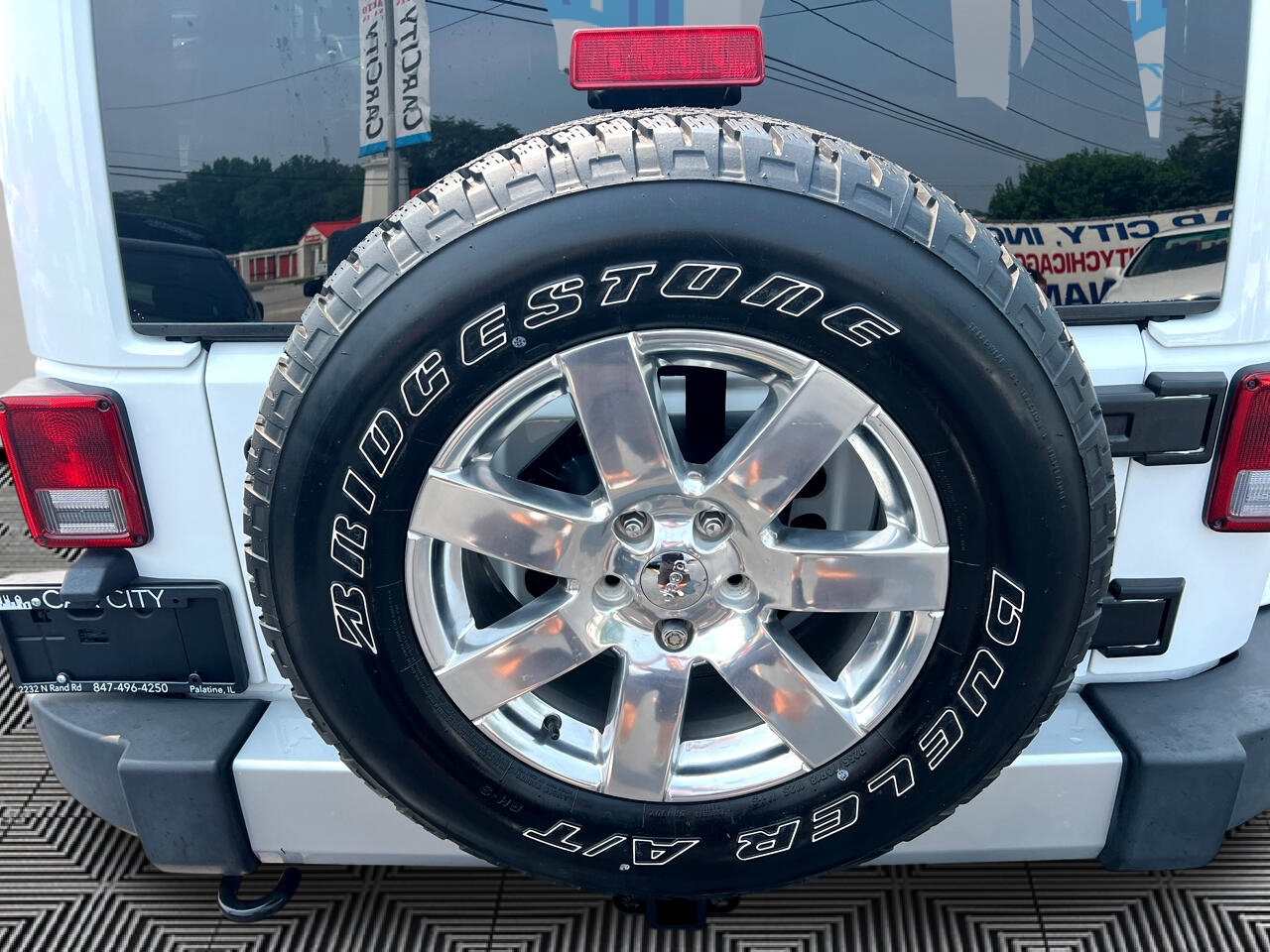 Jeep Wrangler Unlimited Sahara 4WD 2015