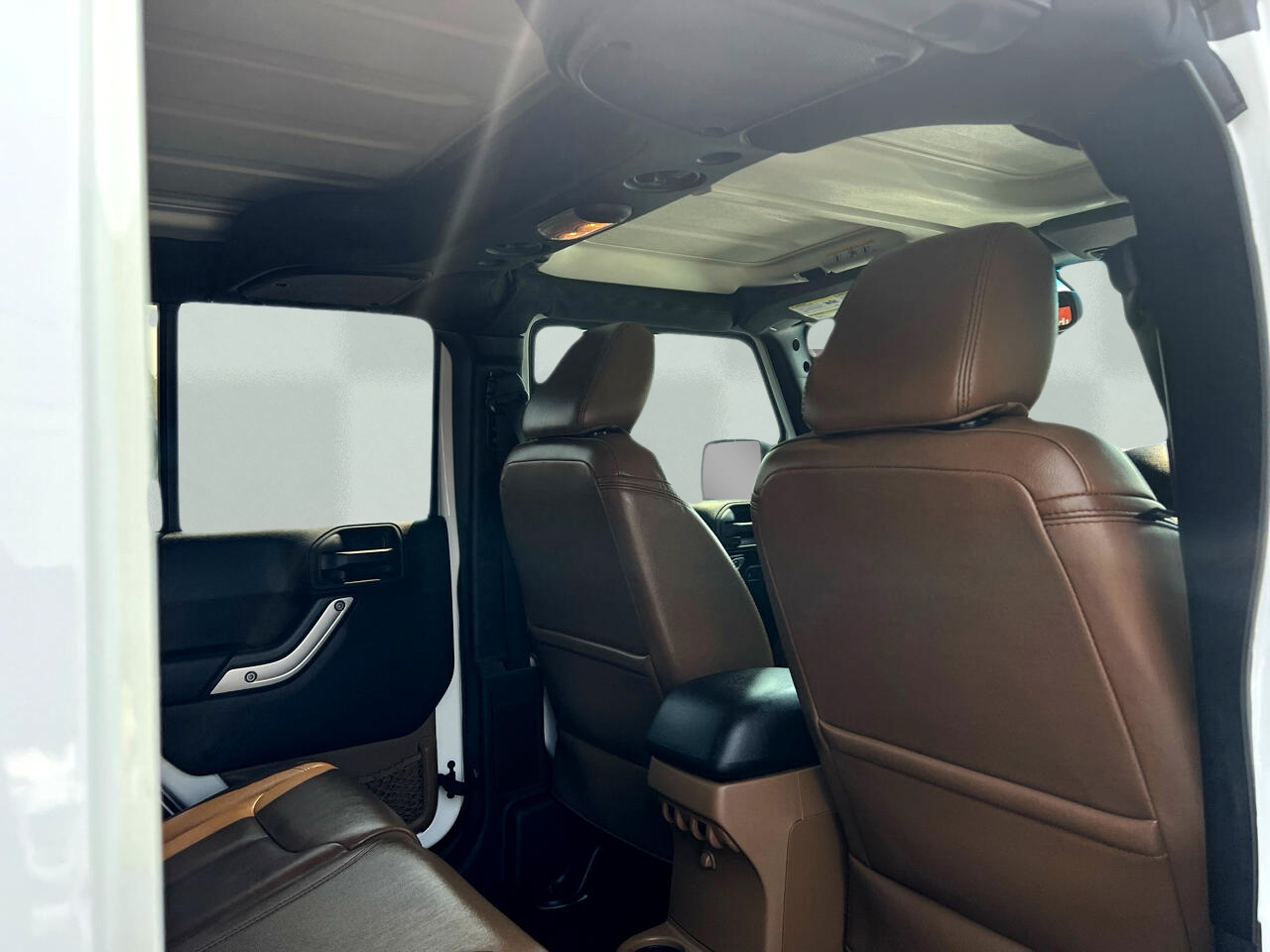 Jeep Wrangler Unlimited Sahara 4WD 2015