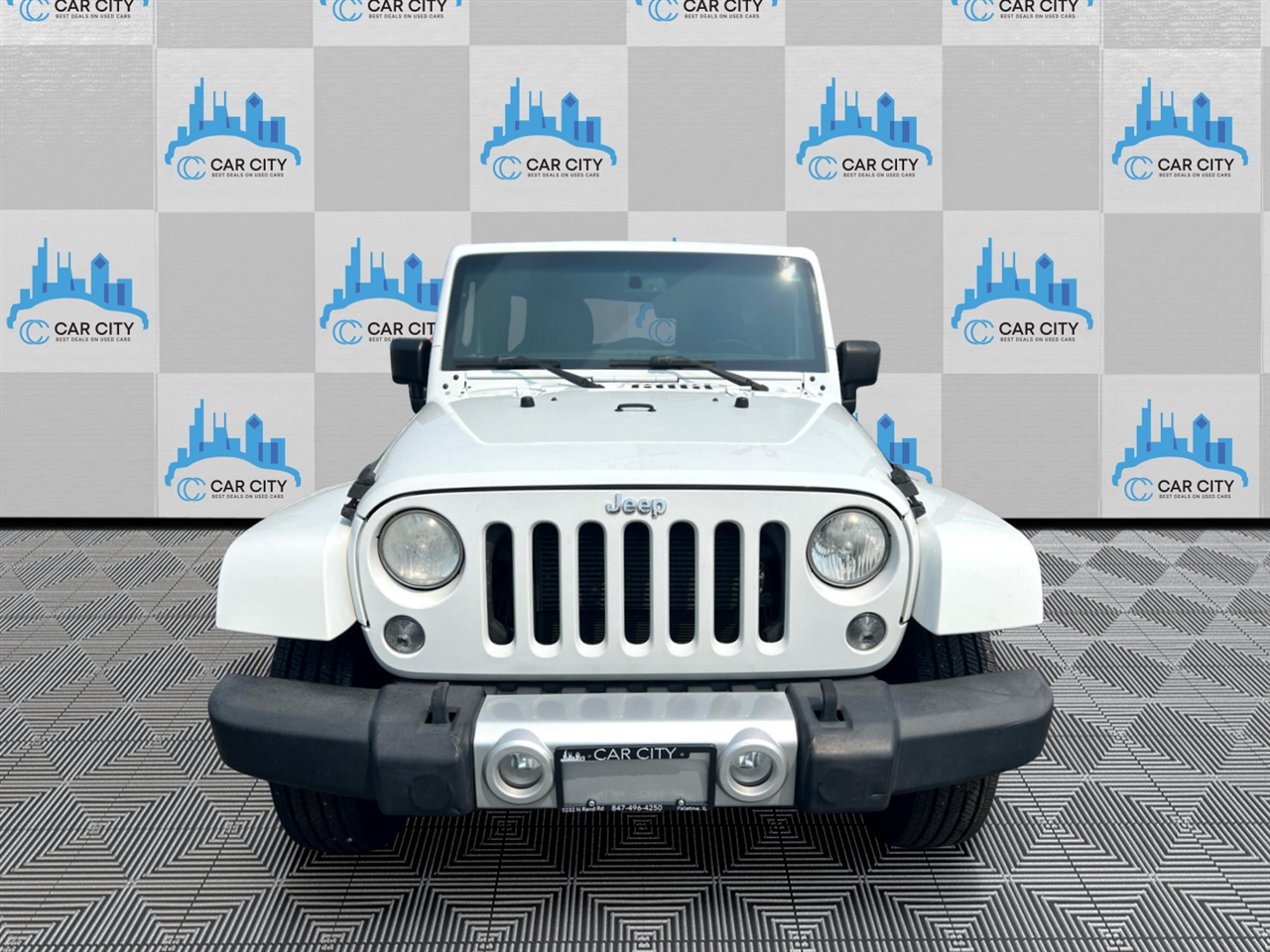 Jeep Wrangler Unlimited Sahara 4WD 2015