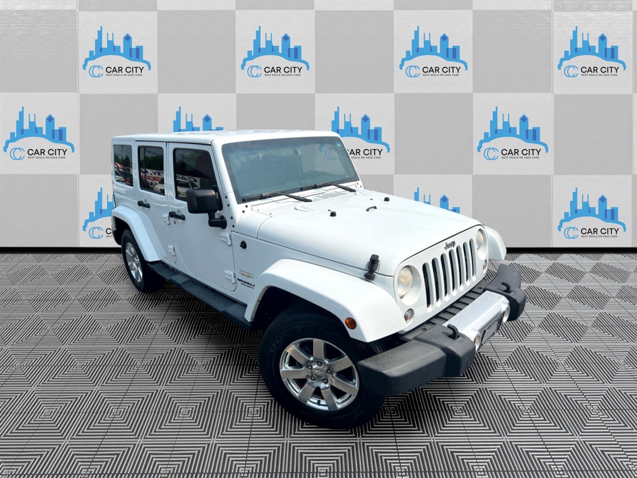 Jeep Wrangler Unlimited Sahara 4WD 2015