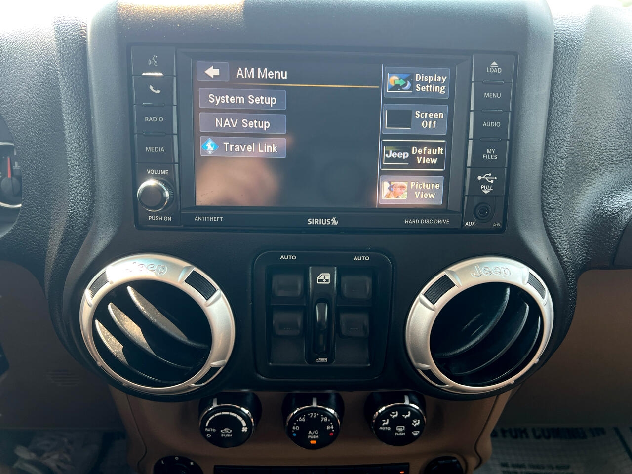 Jeep Wrangler Unlimited Sahara 4WD 2015