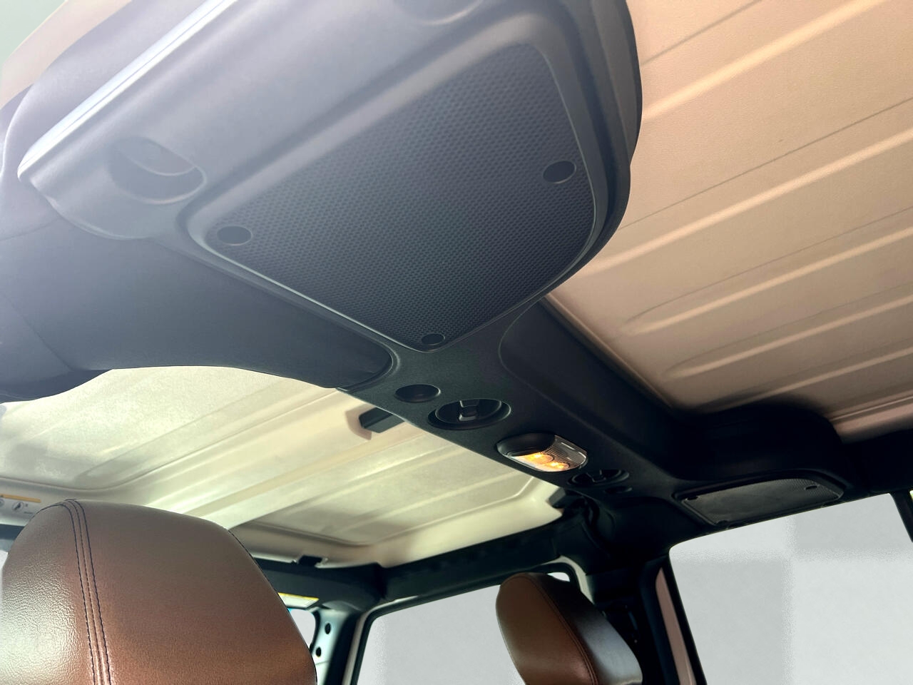 Jeep Wrangler Unlimited Sahara 4WD 2015