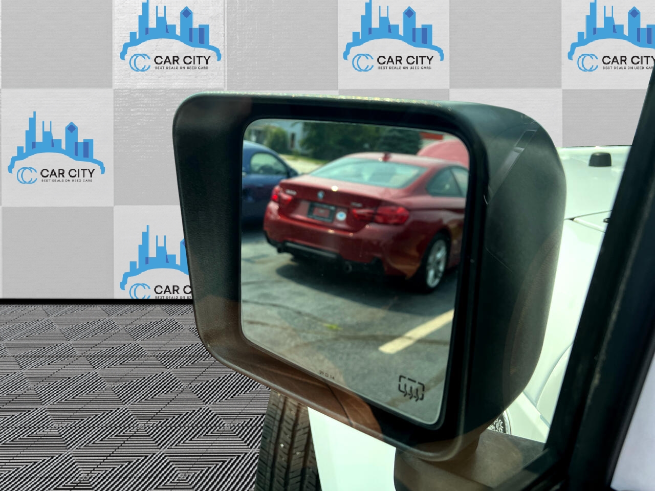 Jeep Wrangler Unlimited Sahara 4WD 2015