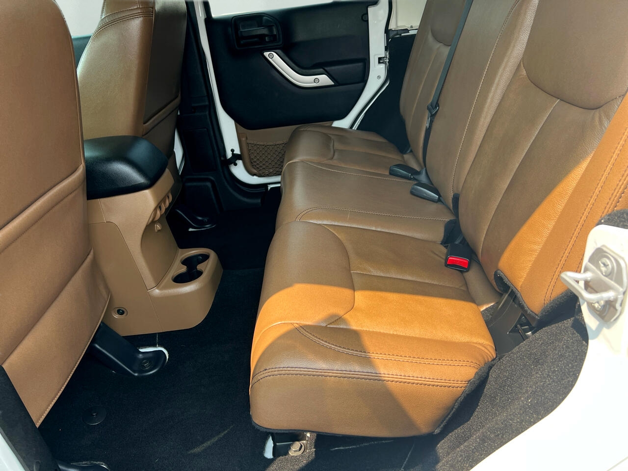 Jeep Wrangler Unlimited Sahara 4WD 2015