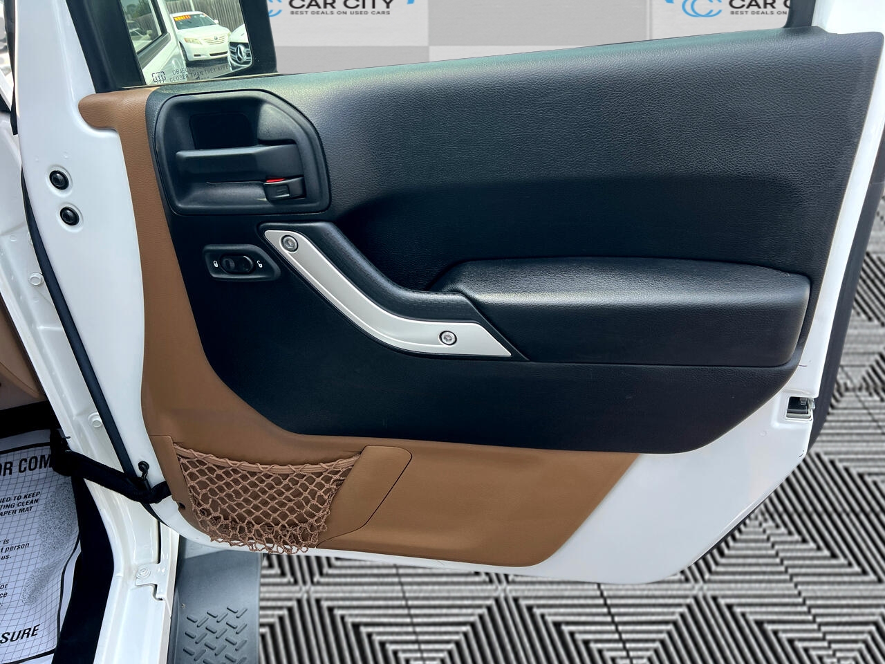 Jeep Wrangler Unlimited Sahara 4WD 2015