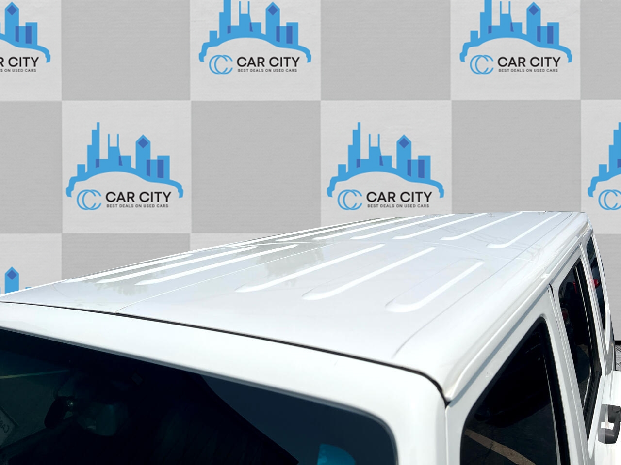 Jeep Wrangler Unlimited Sahara 4WD 2015