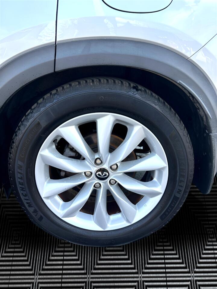 2019 Infiniti QX50 PURE AWD photo 11