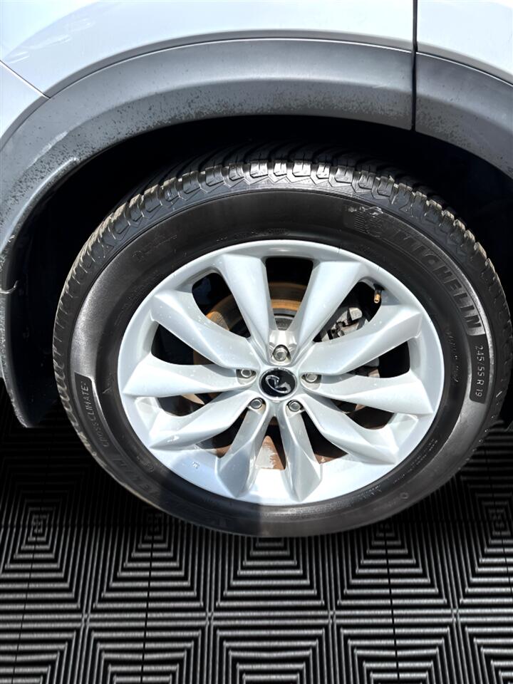 2019 Infiniti QX50 PURE AWD photo 33