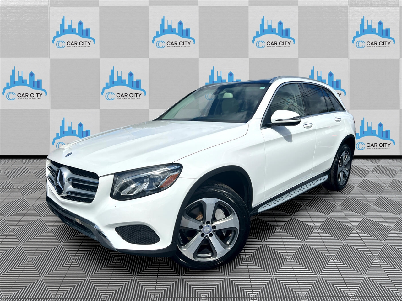 Mercedes-Benz GLC-Class GLC300 4MATIC 2017