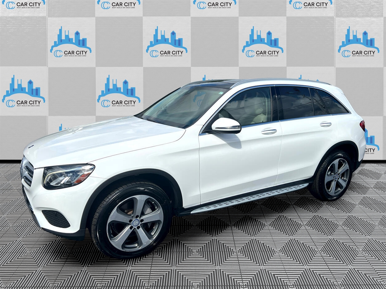 Mercedes-Benz GLC-Class GLC300 4MATIC 2017