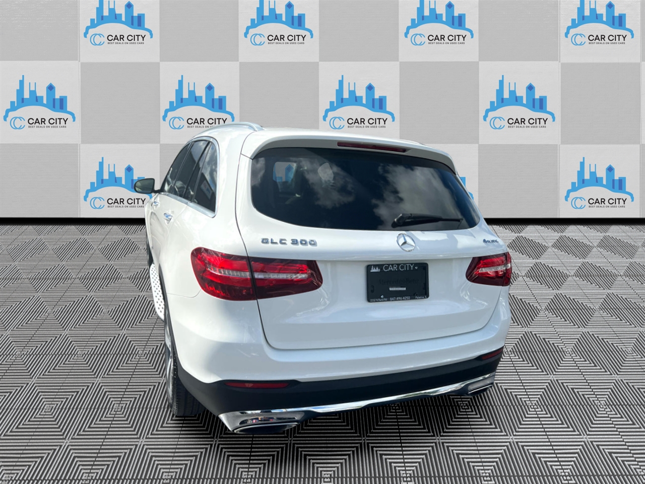 Mercedes-Benz GLC-Class GLC300 4MATIC 2017