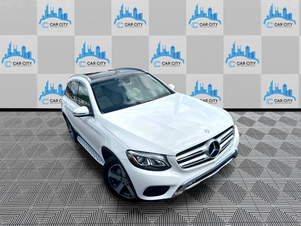 Mercedes-Benz GLC-Class GLC300 4MATIC 2017