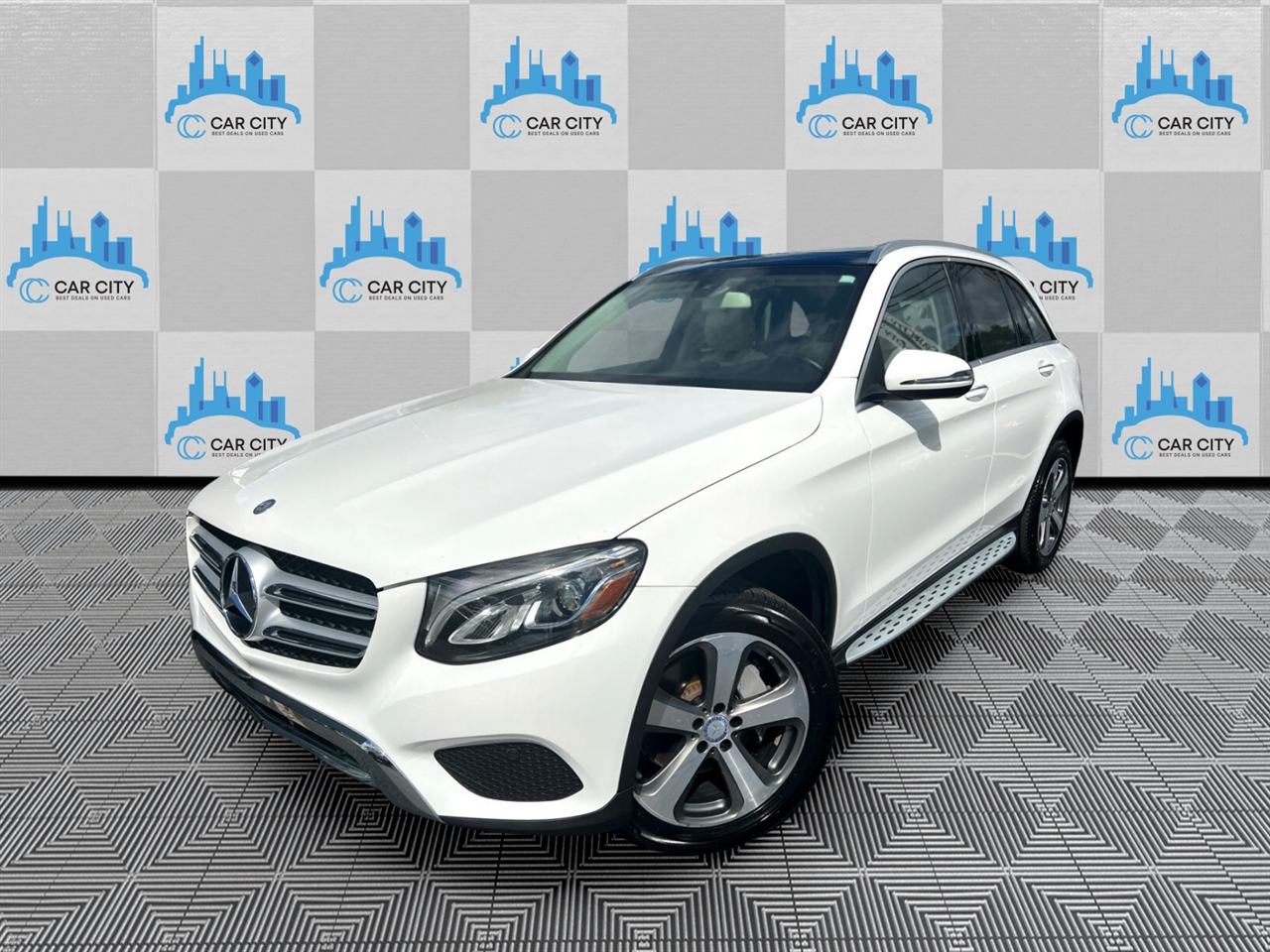 Mercedes-Benz GLC-Class GLC300 4MATIC 2017