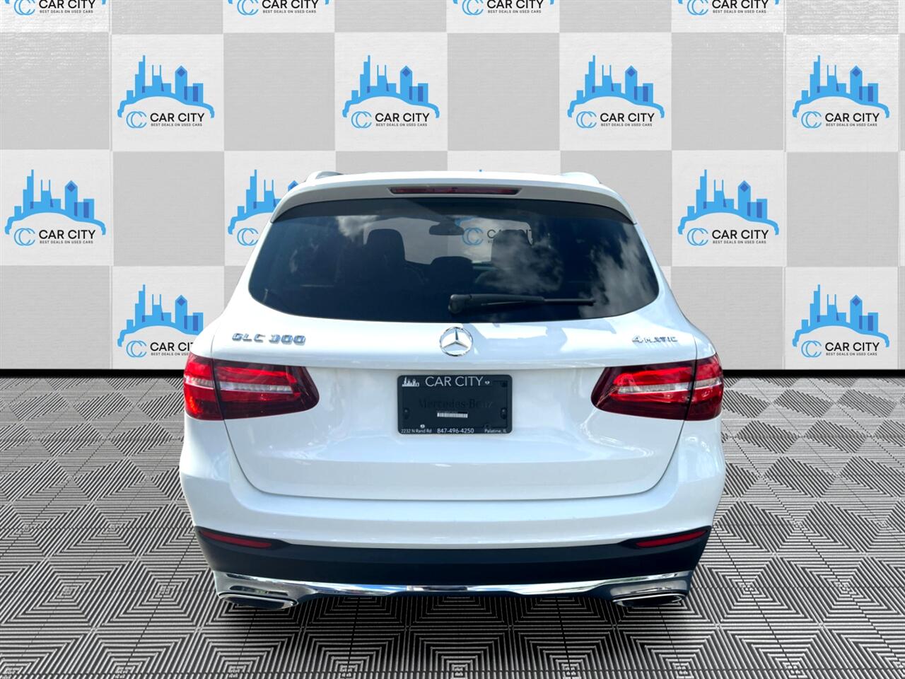 Mercedes-Benz GLC-Class GLC300 4MATIC 2017