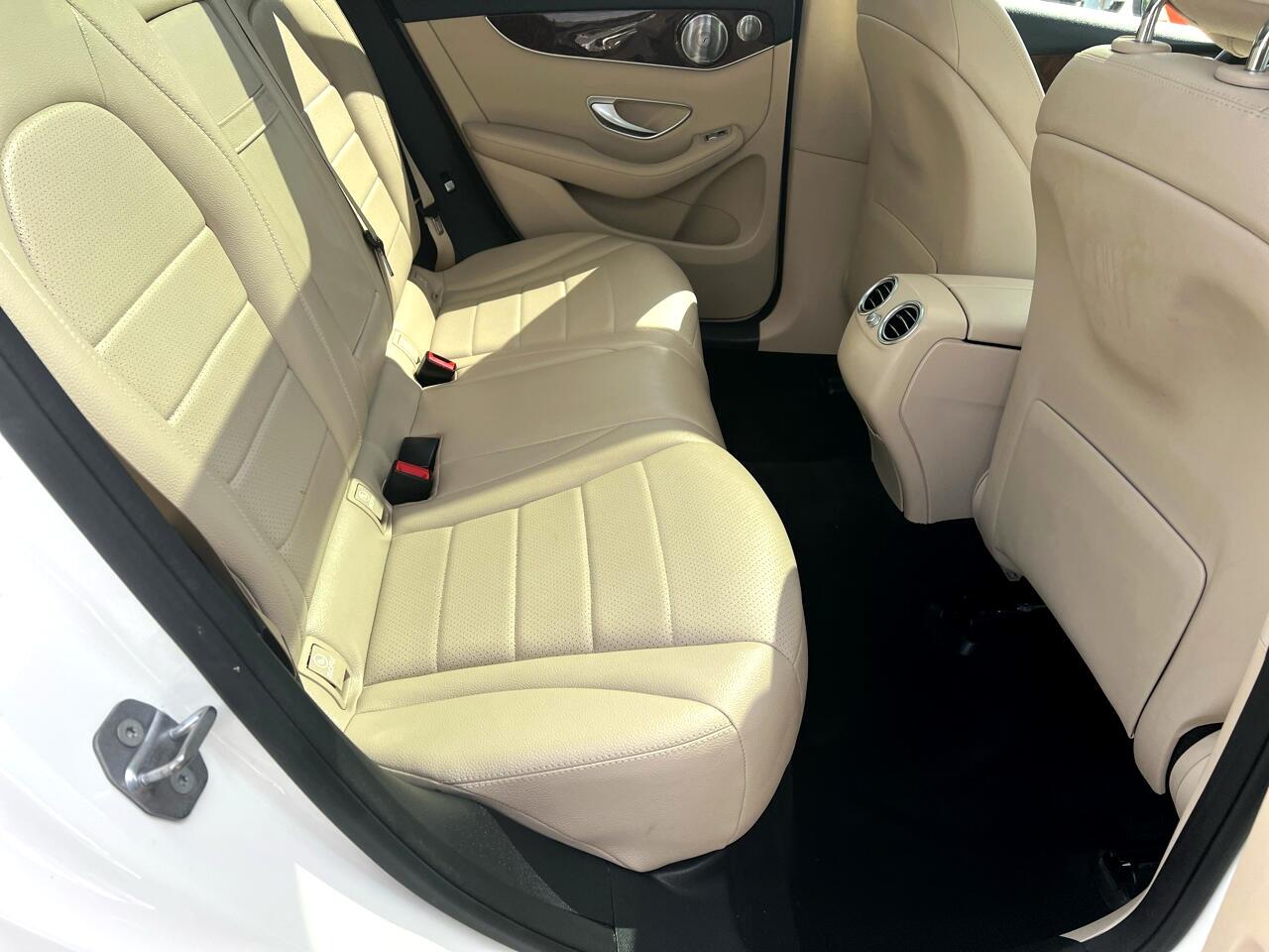 Mercedes-Benz GLC-Class GLC300 4MATIC 2017