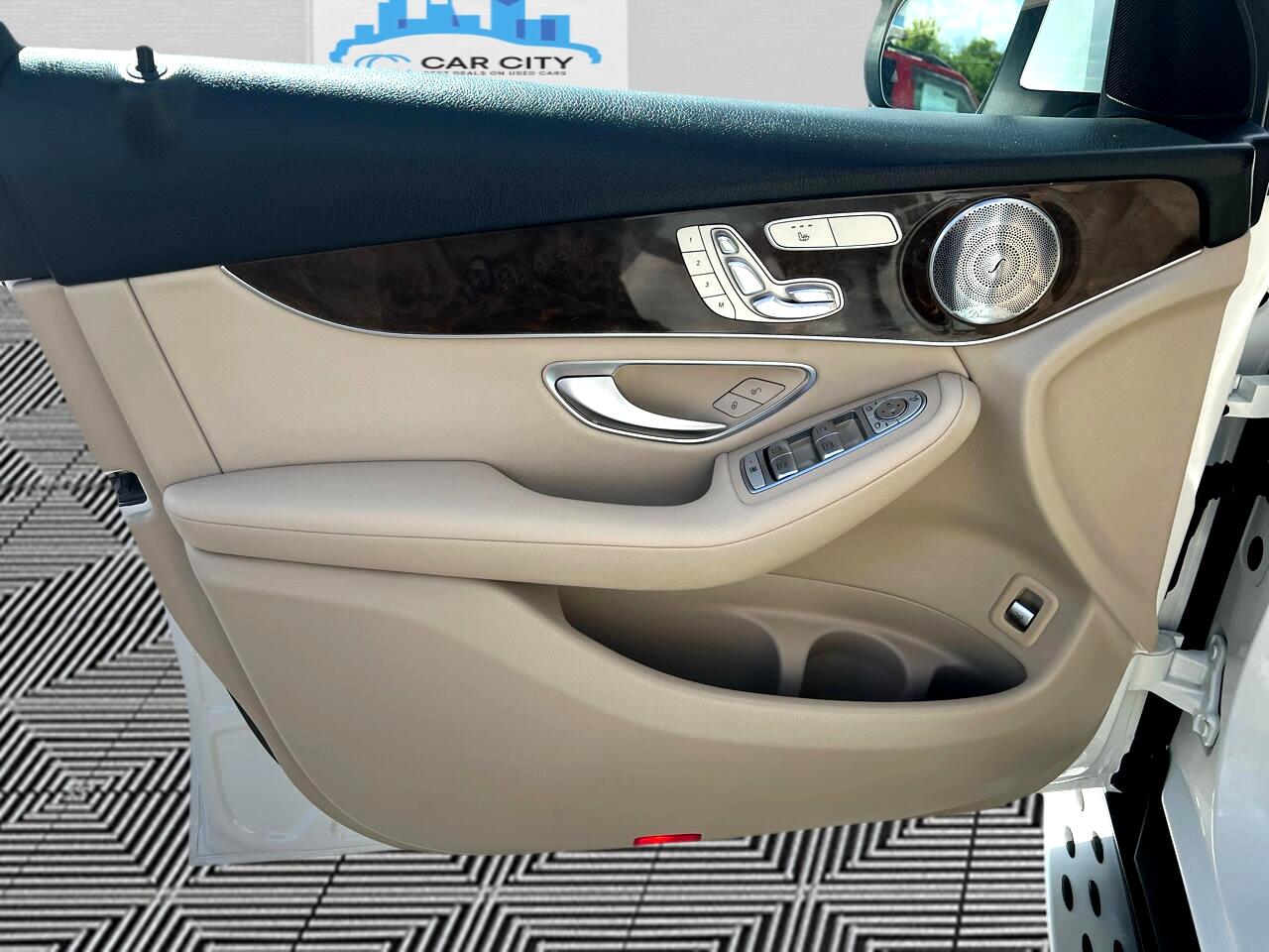 Mercedes-Benz GLC-Class GLC300 4MATIC 2017