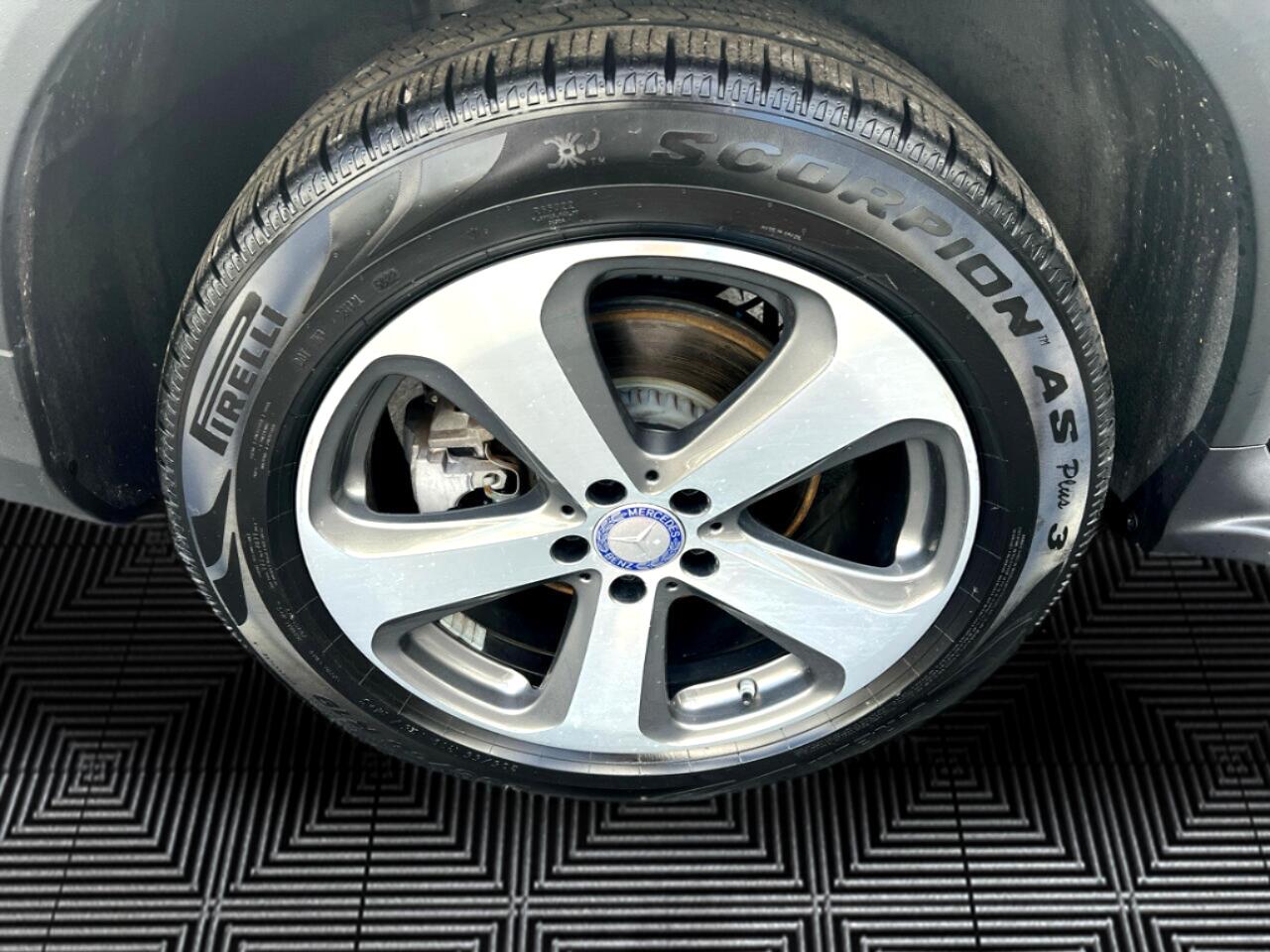 Mercedes-Benz GLC-Class GLC300 4MATIC 2017