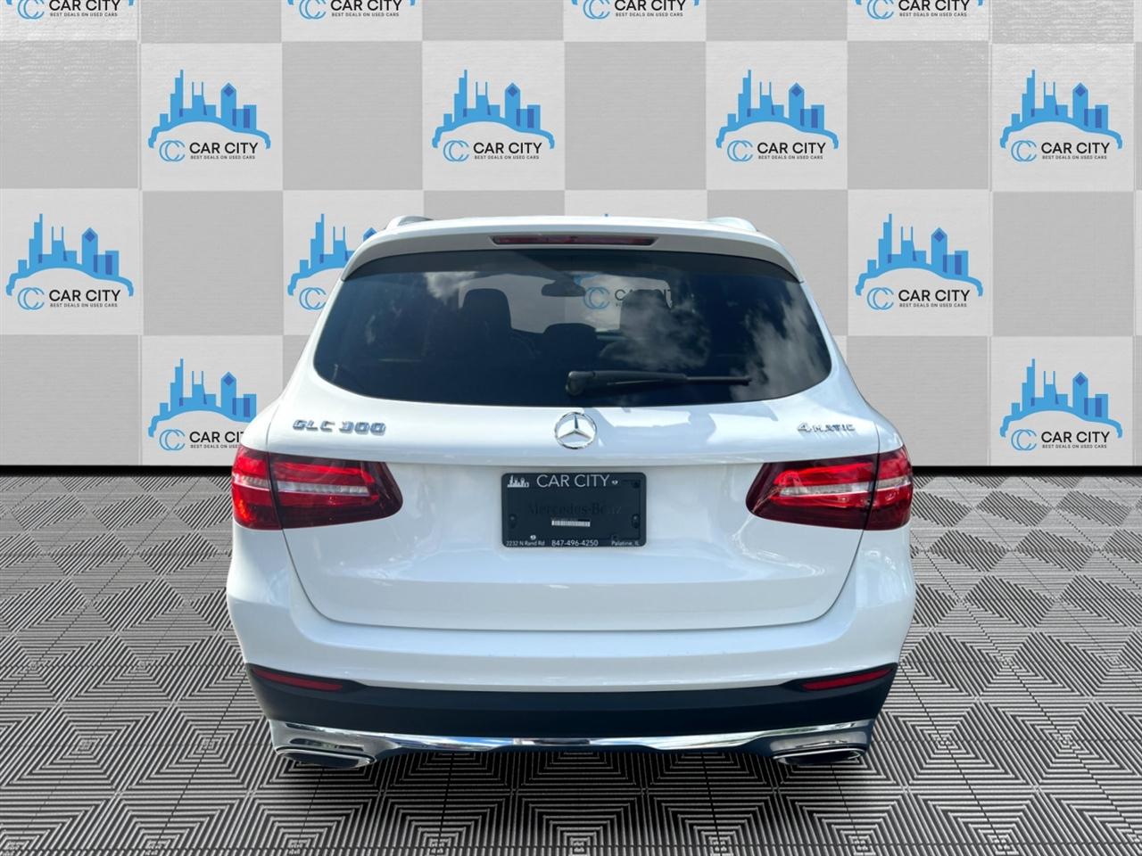 Mercedes-Benz GLC-Class GLC300 4MATIC 2017