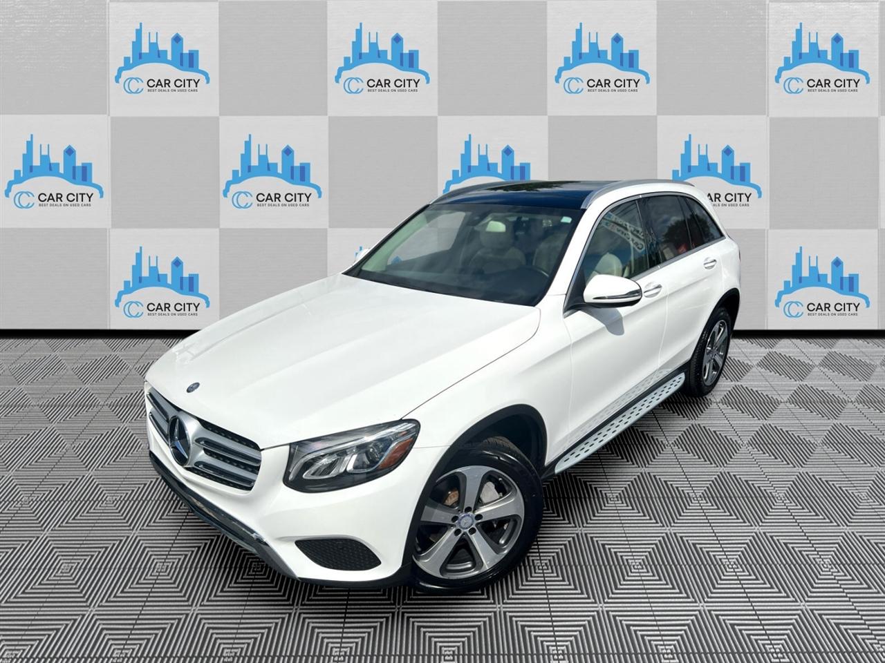 Mercedes-Benz GLC-Class GLC300 4MATIC 2017