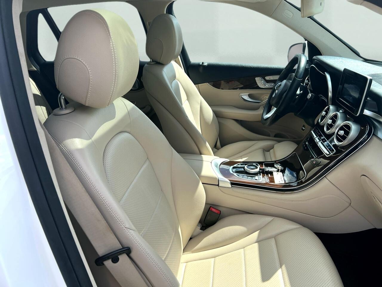 Mercedes-Benz GLC-Class GLC300 4MATIC 2017