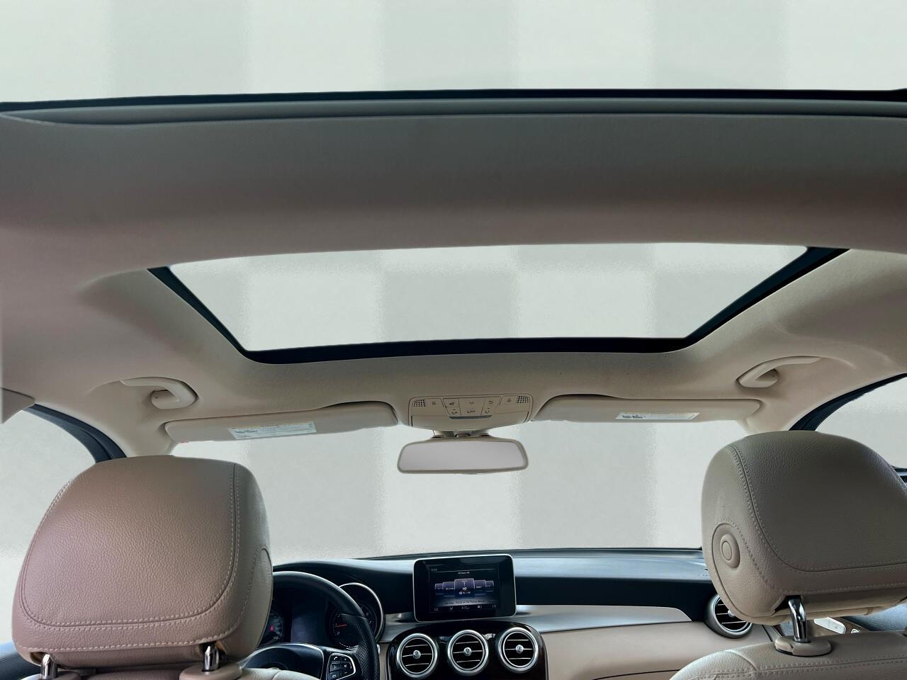 Mercedes-Benz GLC-Class GLC300 4MATIC 2017