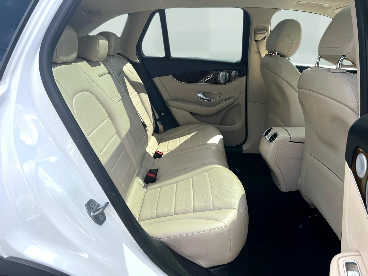 Mercedes-Benz GLC-Class GLC300 4MATIC 2017