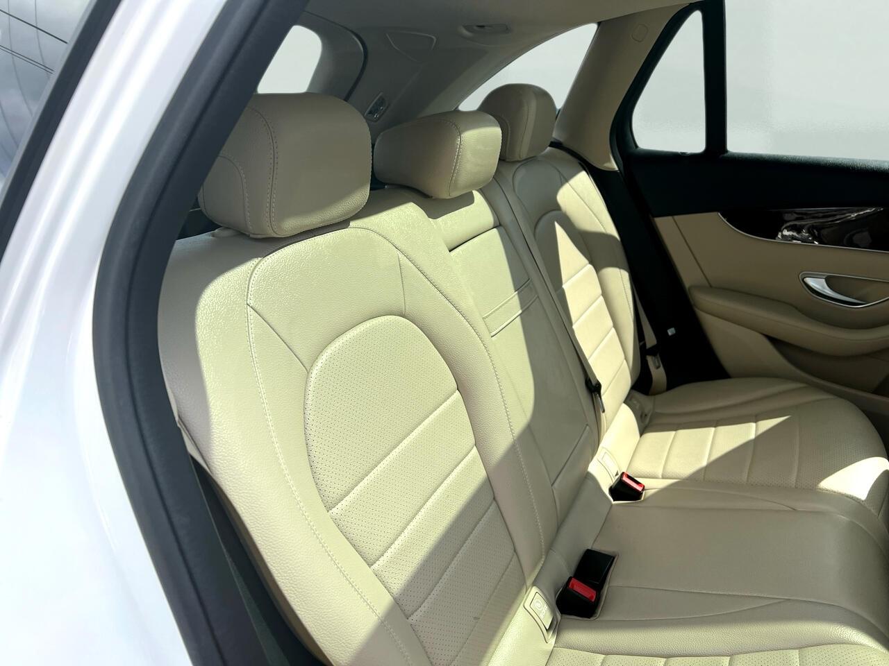 Mercedes-Benz GLC-Class GLC300 4MATIC 2017