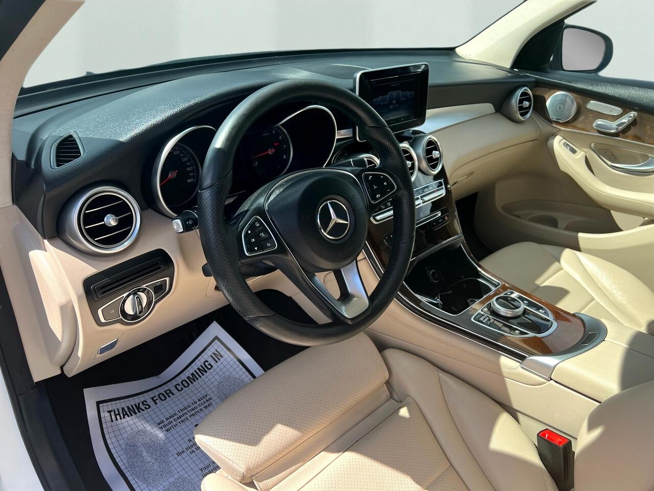 Mercedes-Benz GLC-Class GLC300 4MATIC 2017