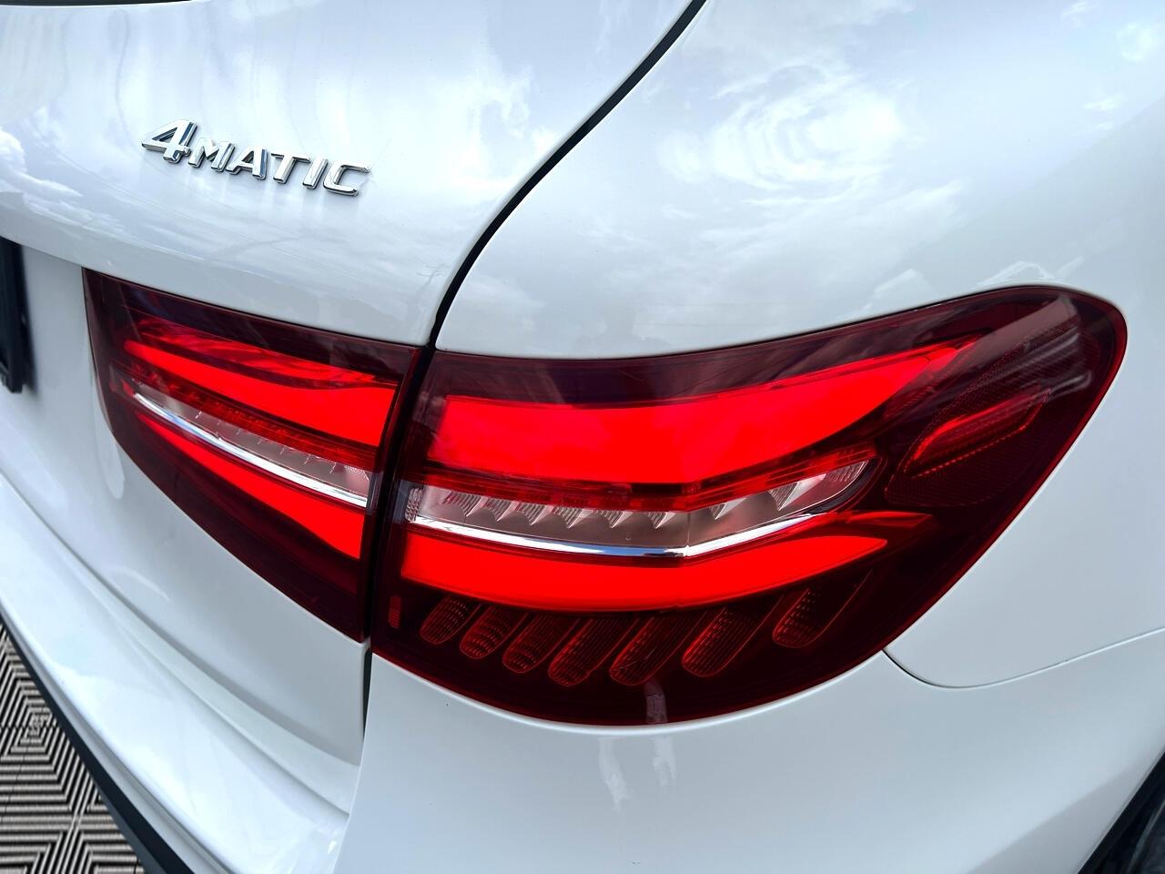 Mercedes-Benz GLC-Class GLC300 4MATIC 2017